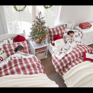 Pottery Barn Kids Christmas Flannel bedding set
